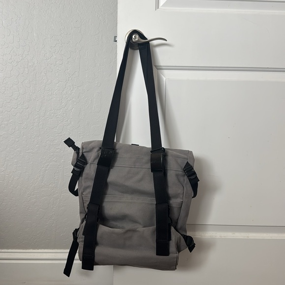 SSCY Tack Sling Backpack Tote Bag - Picture 5 of 13
